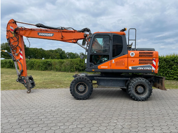 موبايل كرين Doosan DX170W-5: صور 3