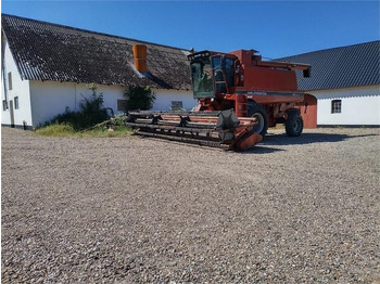 حصادة شاملة Case IH 1680 E 22 fod skærebord og ekstra bredde hjul: صور 2