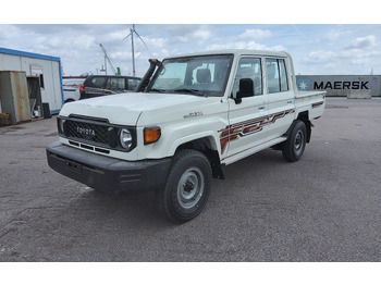 شاحنة البيك أب TOYOTA Land Cruiser