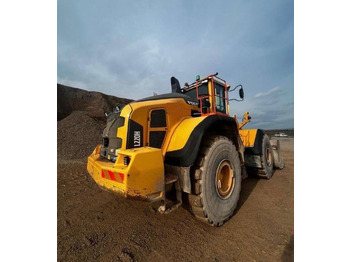 اللودر بعجل Volvo L 220 H: صور 2