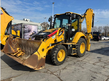 حفار متعدد الاستخدام CATERPILLAR 432F2