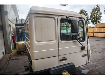 الكابينة والداخلية - شاحنة MAN F92L22 F2000: صور 5 الكابينة والداخلية - شاحنة MAN F92L22 F2000: صور 5