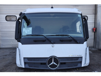 الكابينة والداخلية MERCEDES-BENZ Arocs