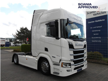 شاحنة جرار SCANIA R 460