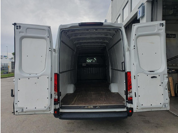 ميكروباص IVECO Daily 35S16A8V: صور 5