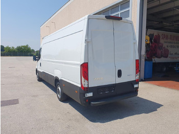 ميكروباص IVECO Daily 35S16V: صور 3 ميكروباص IVECO Daily 35S16V: صور 3