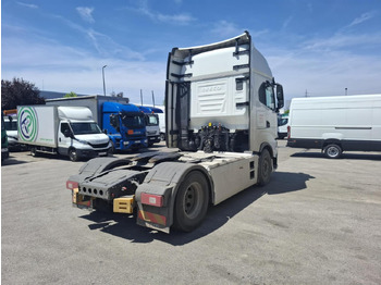 شاحنة جرار IVECO S-Way AS440S48T/P: صور 3