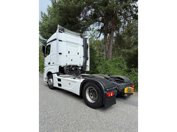 شاحنة جرار Mercedes-Benz Actros 1846 4x2, E6, Retarder, 2X: صور 5