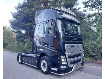 تأجير  Volvo FH16-650 4x2, Euro 6, VEB, airbrush Volvo FH16-650 4x2, Euro 6, VEB, airbrush: صور 3