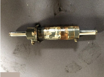 الاسطوانة الهيدروليكية CARRARO
