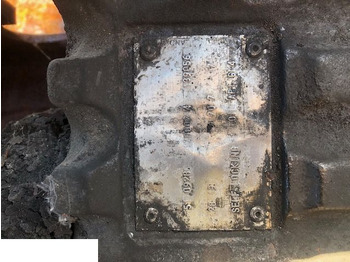 المحور و قطع الغيار - الآلات والماكينات الزراعية Cat 906 - Most Napędowy: صور 5