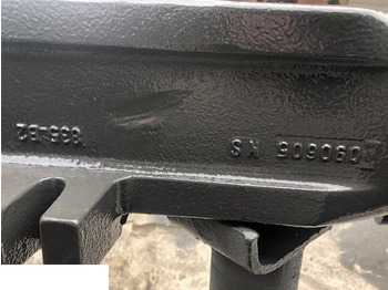 محرك السفر - الآلات والماكينات الزراعية Claas Ares 697 - Zwolnica Tylna: صور 2 محرك السفر - الآلات والماكينات الزراعية Claas Ares 697 - Zwolnica Tylna: صور 2