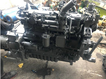 المحرك JOHN DEERE