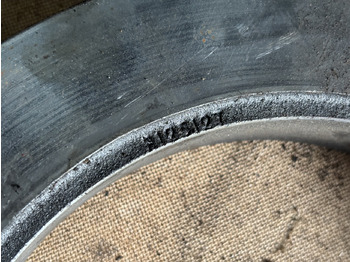 أجزاء الفرامل - الآلات والماكينات الزراعية John Deere 6140 6800 6900 7420 7500 Docisk Hamulca Płytka  R125127: صور 2