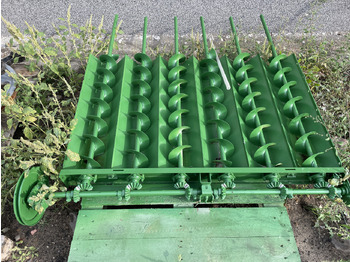 معدات حصادة الأعلاف JOHN DEERE W540