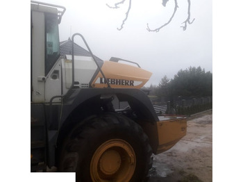 المحرك LIEBHERR