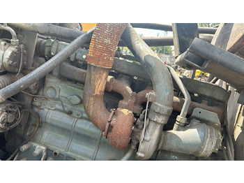 المحرك LIEBHERR