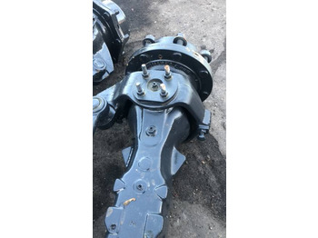 نصف رمح MANITOU