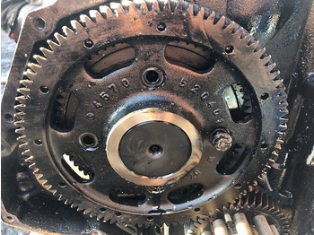 عمود الحدبات MERCEDES-BENZ