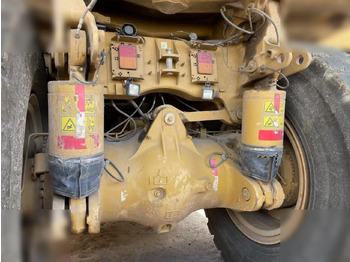 شاحنة قلابة للمحاجر 2018 CATERPILLAR 777E: صور 5