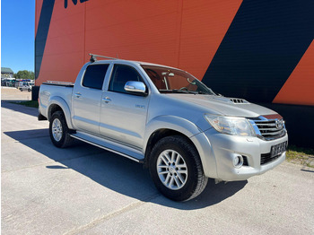 شاحنة البيك أب Toyota Hilux 4x4: صور 4