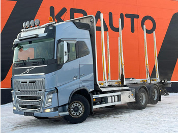 شاحنة قطع الأشجار VOLVO FH16 650