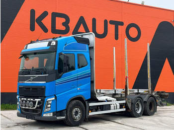 شاحنة قطع الأشجار VOLVO FH 540