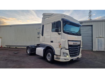 شاحنة جرار DAF XF 480
