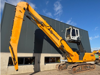 حفارة النقل والشحن SENNEBOGEN