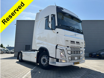 شاحنة جرار VOLVO FH 460
