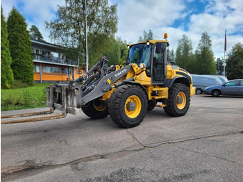 اللودر بعجل VOLVO L50