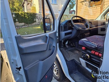 فان Mercedes-Benz 300-serie 312 D: صور 5 فان Mercedes-Benz 300-serie 312 D: صور 5