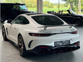 تأجير Mercedes-Benz AMG GT GT63 4MATIC+***NIGHT PAKKET**AERO+BURM*NEW 2025* Mercedes-Benz AMG GT GT63 4MATIC+***NIGHT PAKKET**AERO+BURM*NEW 2025*: صور 4