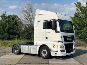 شاحنة جرار MAN TGX 18.440