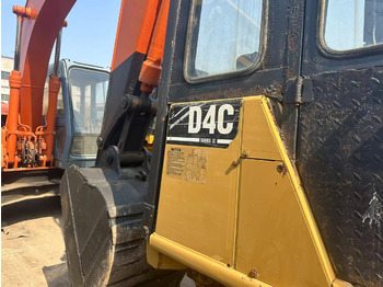 بلدوزر CATERPILLAR D4C