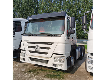 شاحنة جرار HOWO 6x4 371hp tractor: صور 4