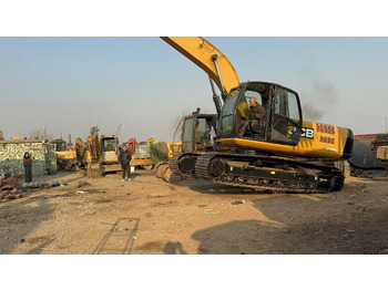 حفارات زحافة JCB JS220LC: صور 2 حفارات زحافة JCB JS220LC: صور 2