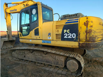 حفارات زحافة KOMATSU PC220-8