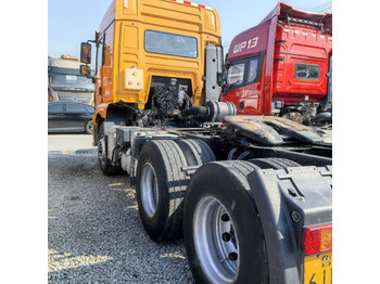 تأجير SHACMAN M3000 6x4 SHACMAN M3000 6x4: صور 4