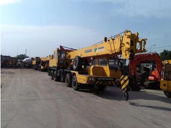الرافعة TADANO TL-300E