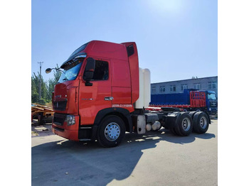شاحنة جرار SINOTRUK HOWO