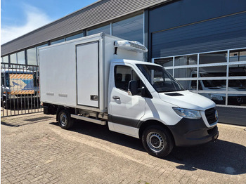 الشاحنات الصغيرة المبردة MERCEDES-BENZ Sprinter 315