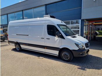 الشاحنات الصغيرة المبردة MERCEDES-BENZ Sprinter 513