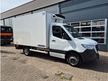 الشاحنات الصغيرة المبردة MERCEDES-BENZ Sprinter 516
