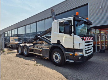 شاحنة ذات الخطاف SCANIA P 360