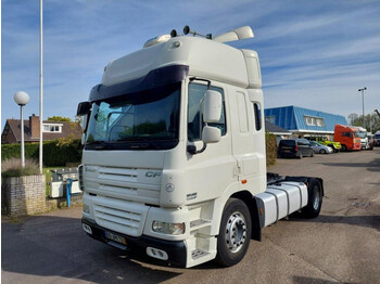 شاحنة جرار DAF CF 85 460