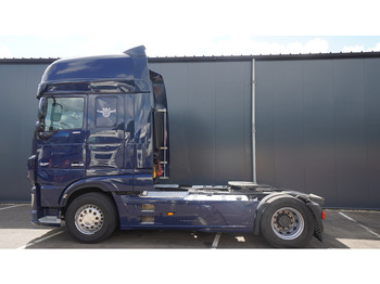 شاحنة جرار DAF XF 480