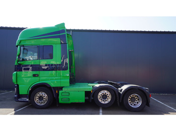 شاحنة جرار DAF XF 510