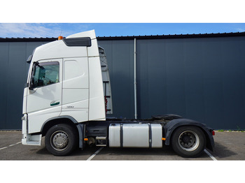 شاحنة جرار VOLVO FH 460