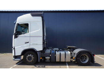 شاحنة جرار VOLVO FH 420